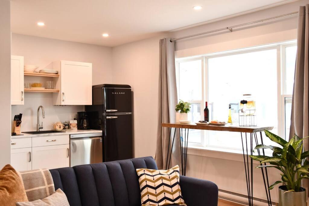 Jardin Suites Highfield Moncton Bagian luar foto